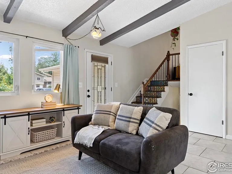 2313 Karakul Ct — Photo 19