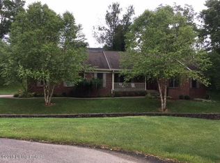 12414 Warner Dr, Goshen, KY 40026