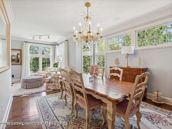 4th image of 5080 Hawk Hollow Dr E