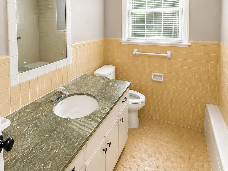5453 Fincastle Cv — Photo 15