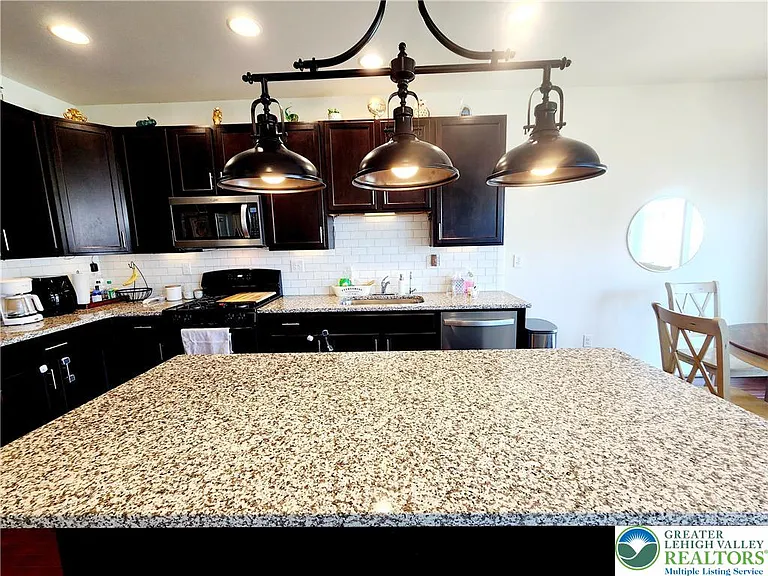 4620 Woodbrush Way — Photo 16