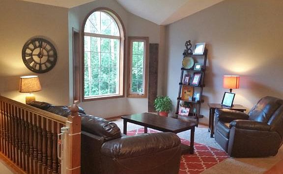 5th image of 24782 Lincoln Ct NE