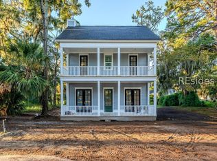 2 Albert St, Beaufort, SC 29902