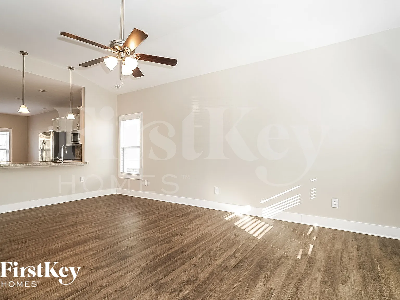 3 bed, 2.0 bath, 1572 sqft, $1,755 — Photo 3