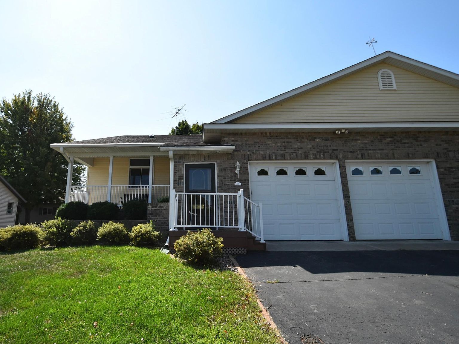 1001 W 6th St, Zumbrota, MN 55992 Zillow