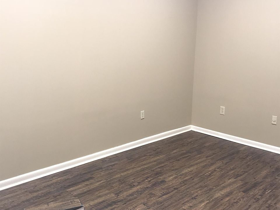 Office #5 (10'x15')