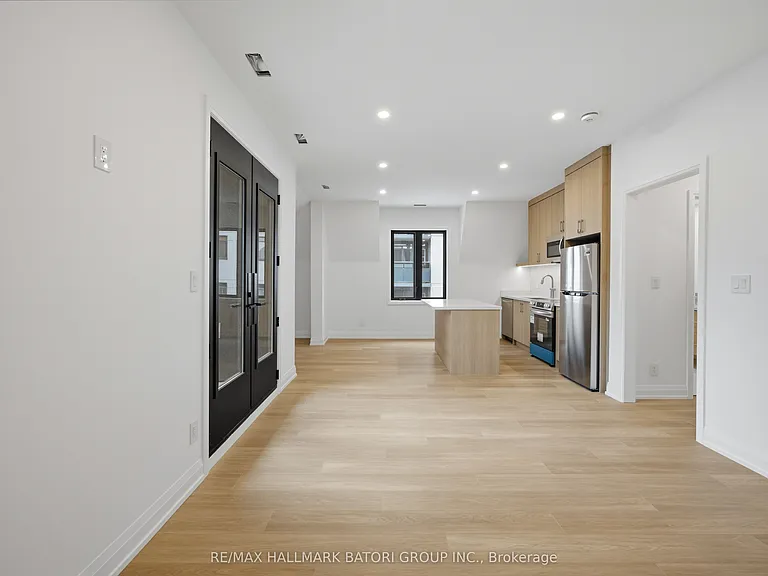 56 Camberwell Rd #3 — Photo 6