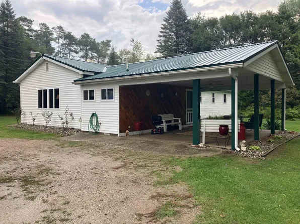 395 W M 61, Gladwin, MI 48624