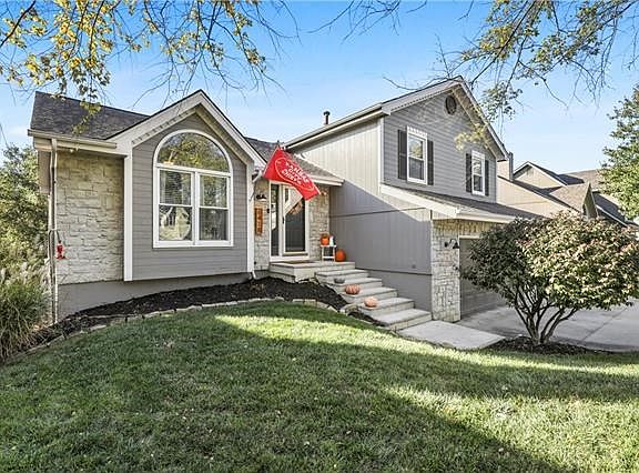 2nd image of 6418 N Mokane Ct