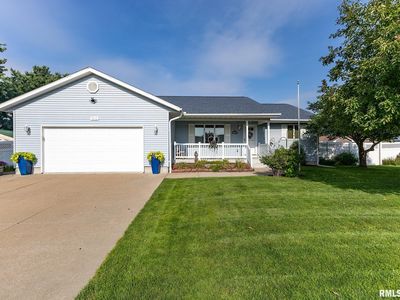 1525 5th Ave, Camanche, IA, 52730