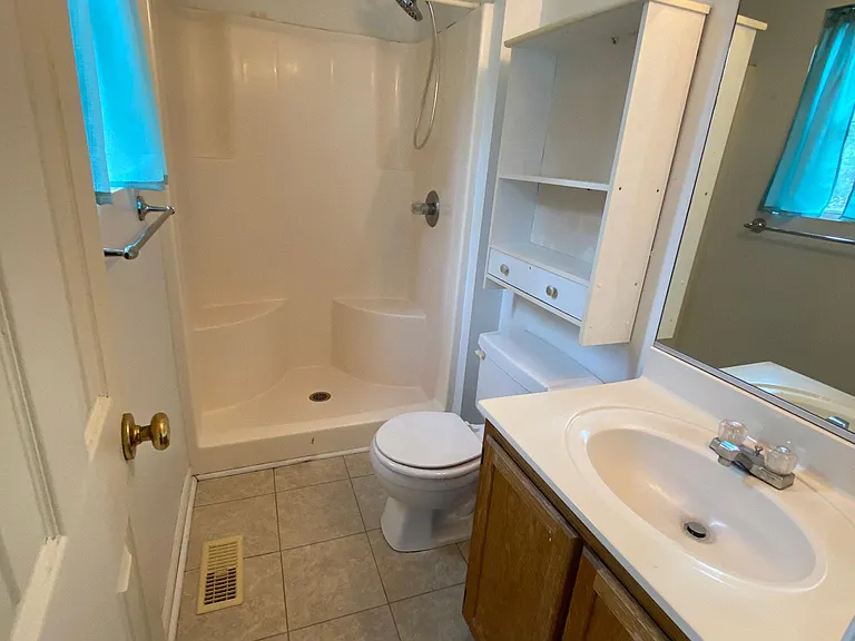 22 Old Pond Ct — Photo 18