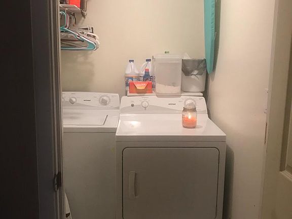 4th image of 1110 E Highland Ave