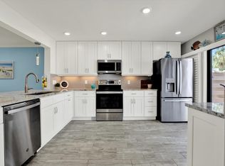 463 Palm Tree Dr #463, Bradenton, FL 34210