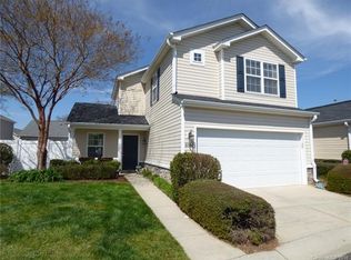 5919 Meadowmont Dr, Charlotte, NC 28269