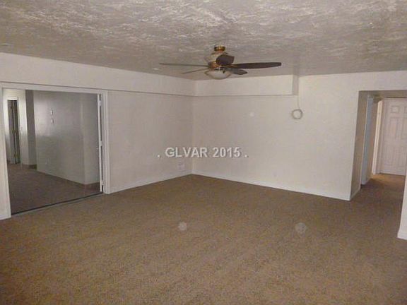 2nd image of 500 S Grand Central Pkwy
