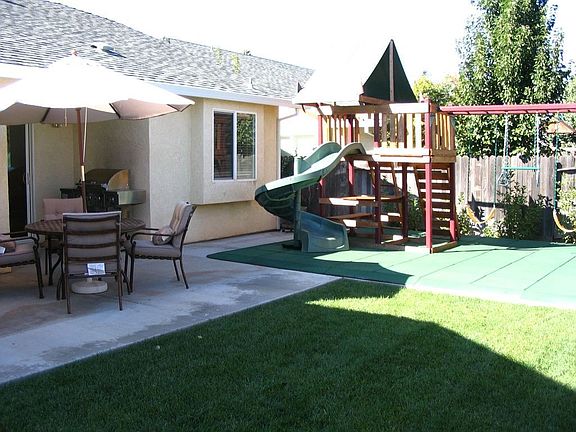 Rubber Tiles under Playset