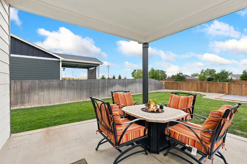 1495 S Plumeria Dr — Photo 4