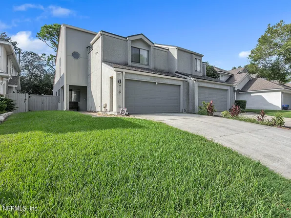 715 SELVA LAKES Circle, Atlantic Beach, FL 32233