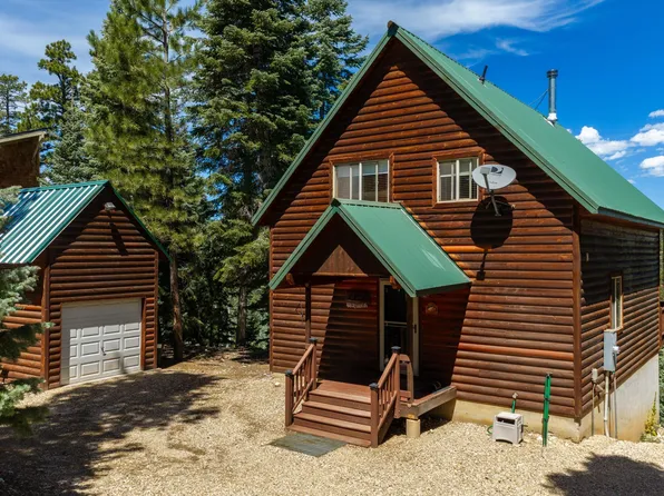 1725 E Bear Country Rd, Duck Creek Village, UT 84762