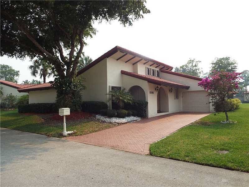 1st image of 8106 Hibiscus Cir