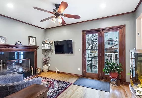 5th image of 69-36 181st St