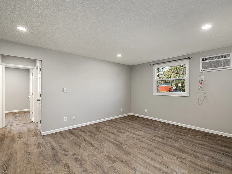 573 Bailey Dr #7 — Photo 26