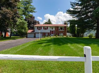 53 King George Rd, Poughkeepsie, NY 12603