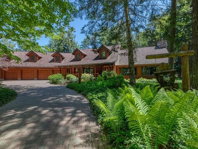 6274 W Forest Lake Rd, Land O Lakes, WI, 54540