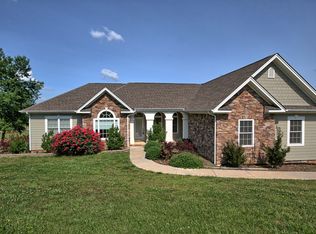 662 Espalier Dr, Decatur, TN 37322