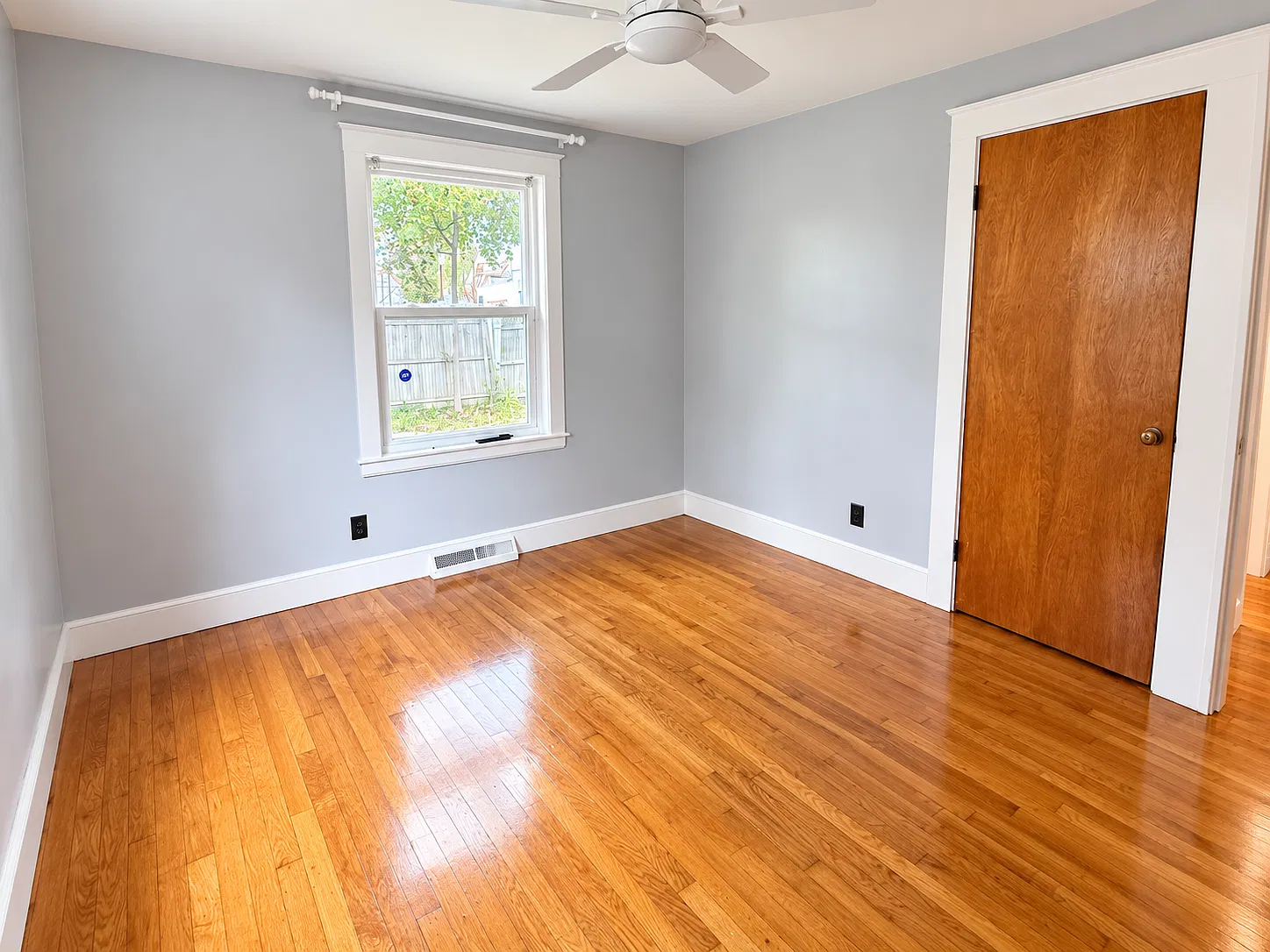 2 bed, 875 sqft, $2,800 — Photo 4