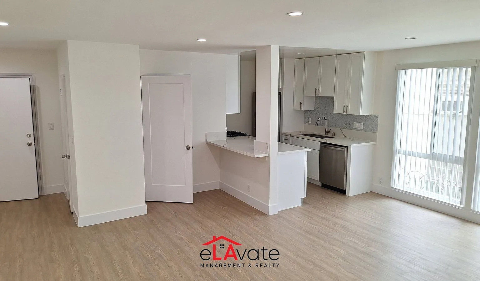 2 bed, 2.0 bath, 1200 sqft, $3,187 — Photo 1