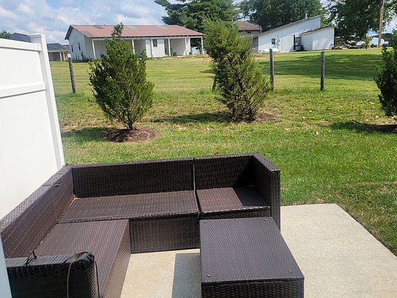 2nd image of 2038 Sperling Dr