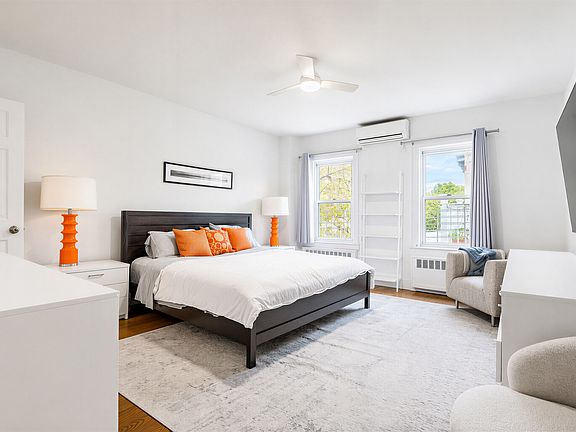 5th image of 238 Court St #1