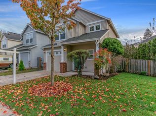 9860 SW Pihas Ct, Tigard, OR 97223