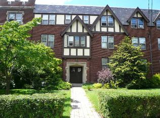 11 S Highland St APT 6, West Hartford, CT 06119