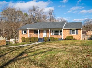 3421 Ghent Dr, Chesterfield, VA 23832
