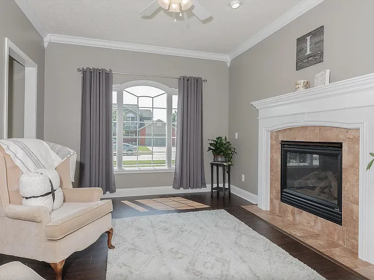1608 Whitmer Ct — Photo 16