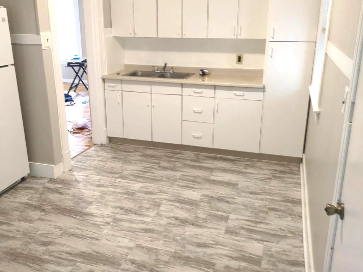 1 bed, 550 sqft, $1,325 — Photo 2
