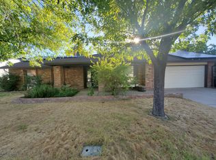 2536 S Spruce St, Mesa, AZ 85210