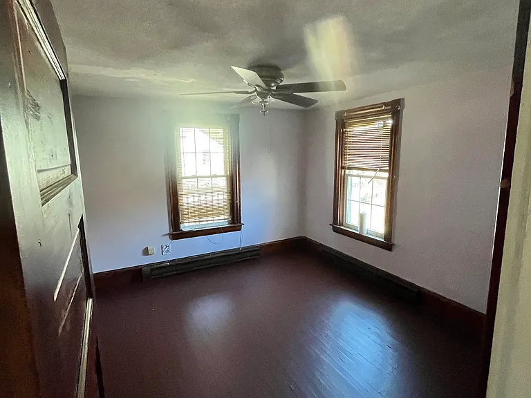 54 Webster St #B — Photo 6