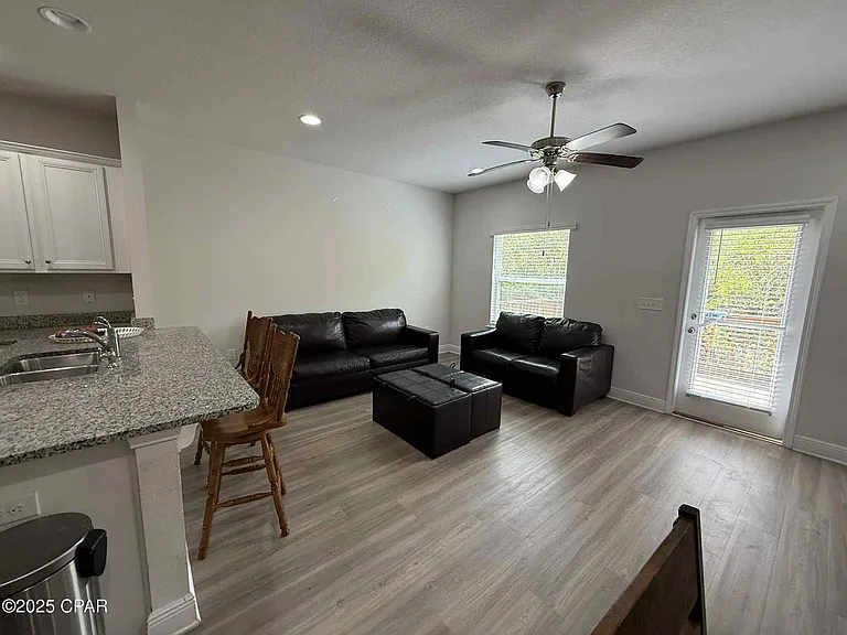 7578 Shadow Lake Dr — Photo 3