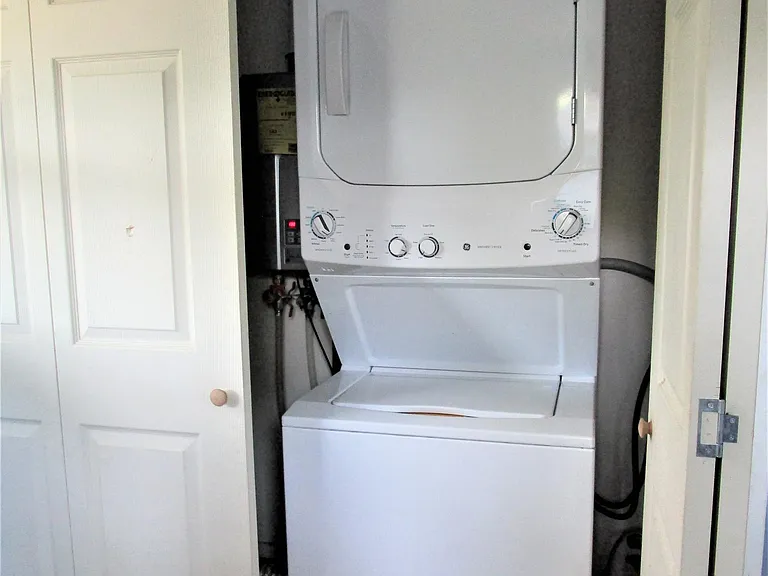402 W Adams Ave — Photo 11