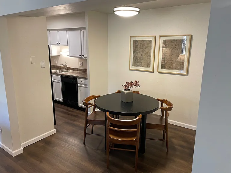 Forest Lake Apartments — Photo 10