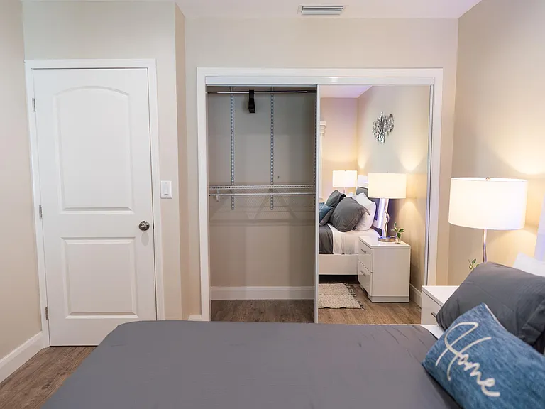 6156 Morella Ave — Photo 30