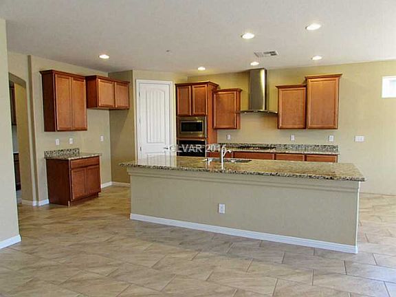 3rd image of 738 N Arroyo Grande Blvd #274