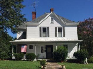 425 Lee Ave, Wadesboro, NC 28170