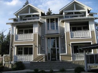 144 Hall Brothers Loop, Bainbridge Island, WA 98110