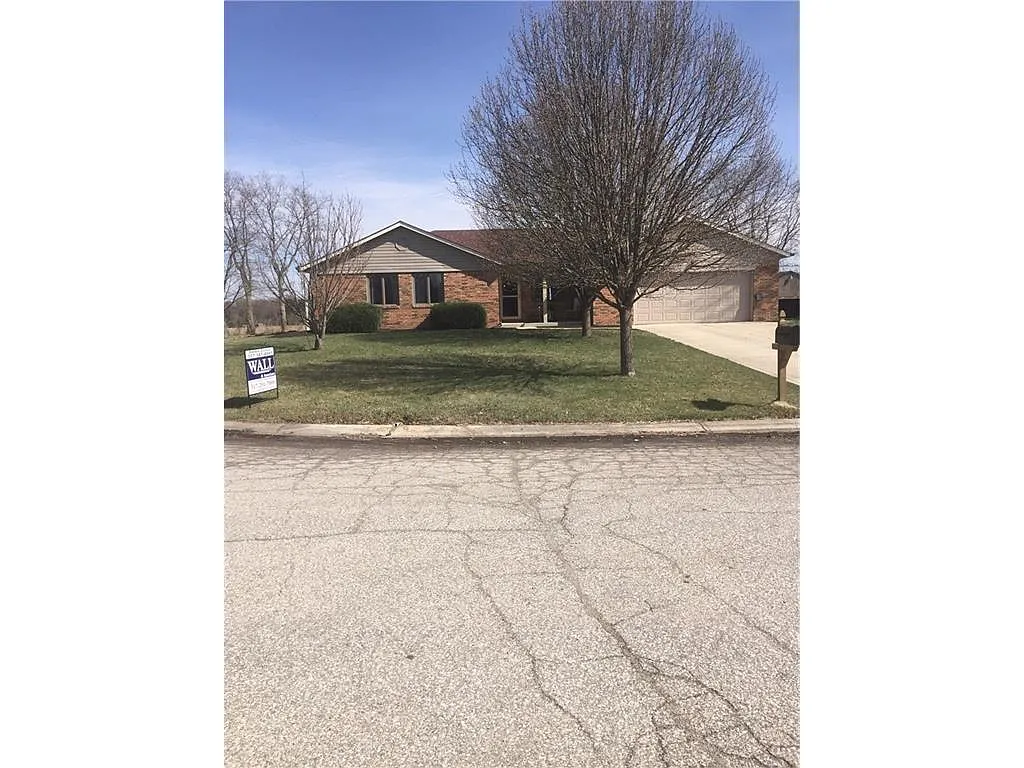 5947 Leisure Ln photo 1