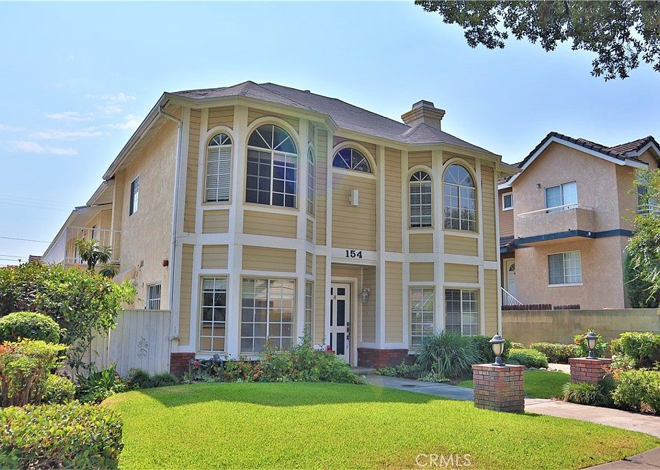 1st image of 154 Diamond St