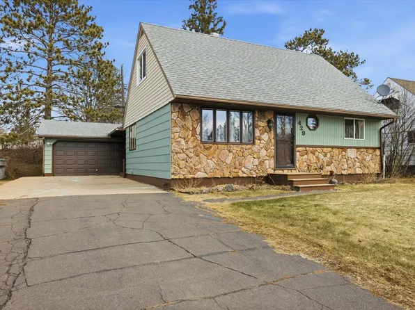429 Coventry Rd, Hoyt Lakes, MN 55750